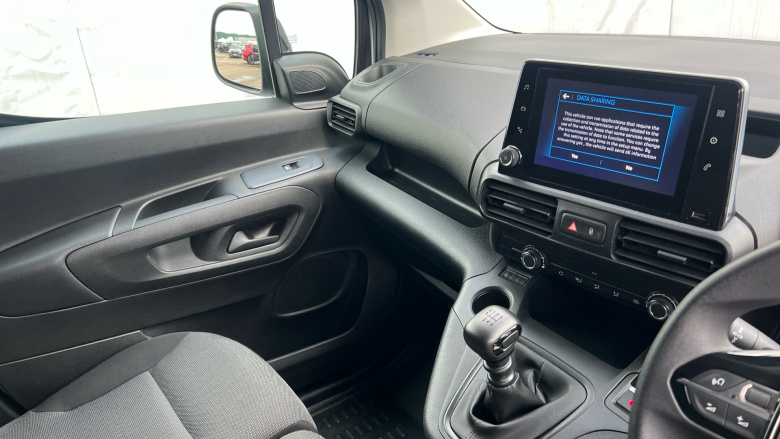 Peugeot Partner Long Diesel 950 1.5 BlueHDi 100 Asphalt Premium + Van